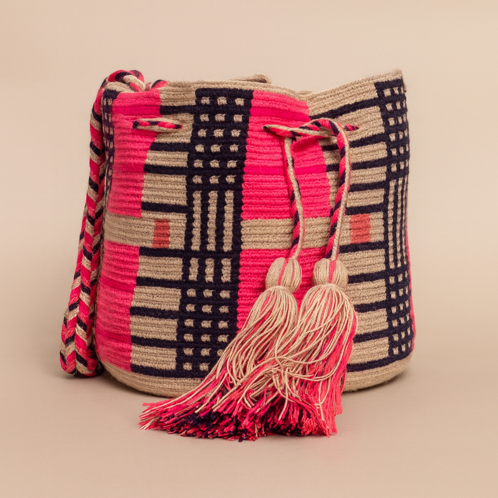 Handmade Small Crossbody Wayuu Black bird