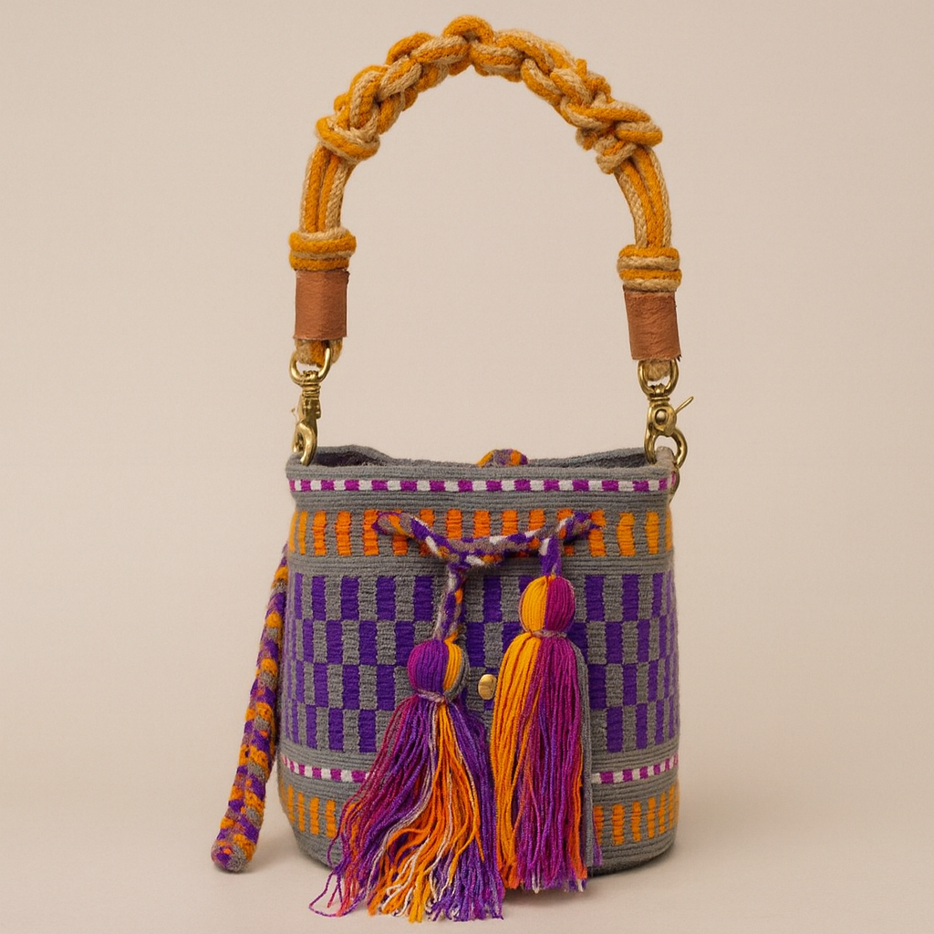 Handmade Small Wayuu Bag Anchovy Dark Gray