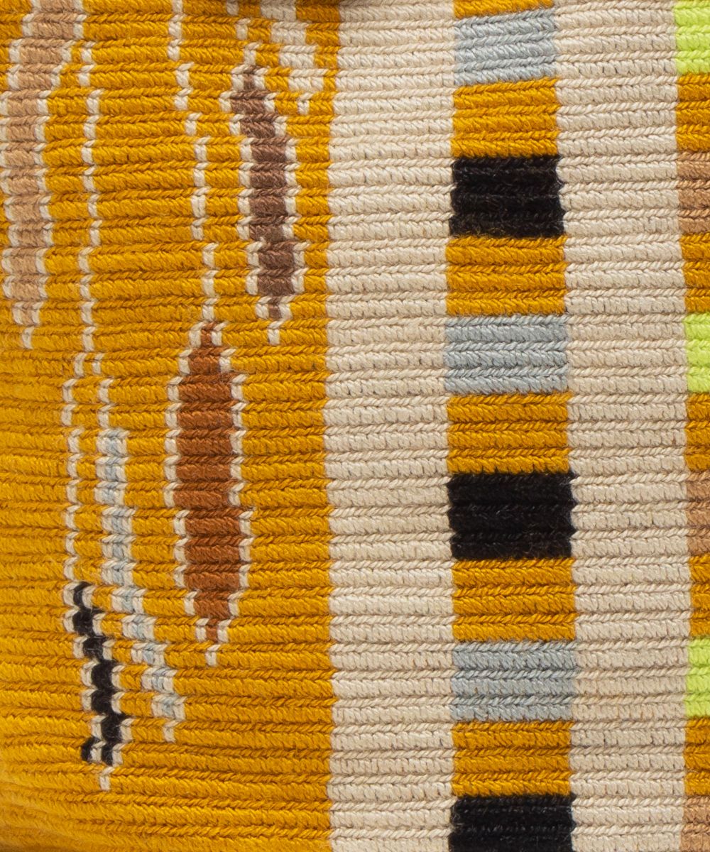 Handmade Small Crossbody Wayuu Esmira Mustard & Beige