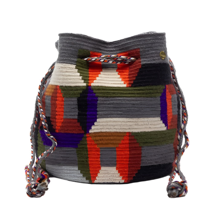 Handmade Medium Wayuu Barracuda Dark Grey