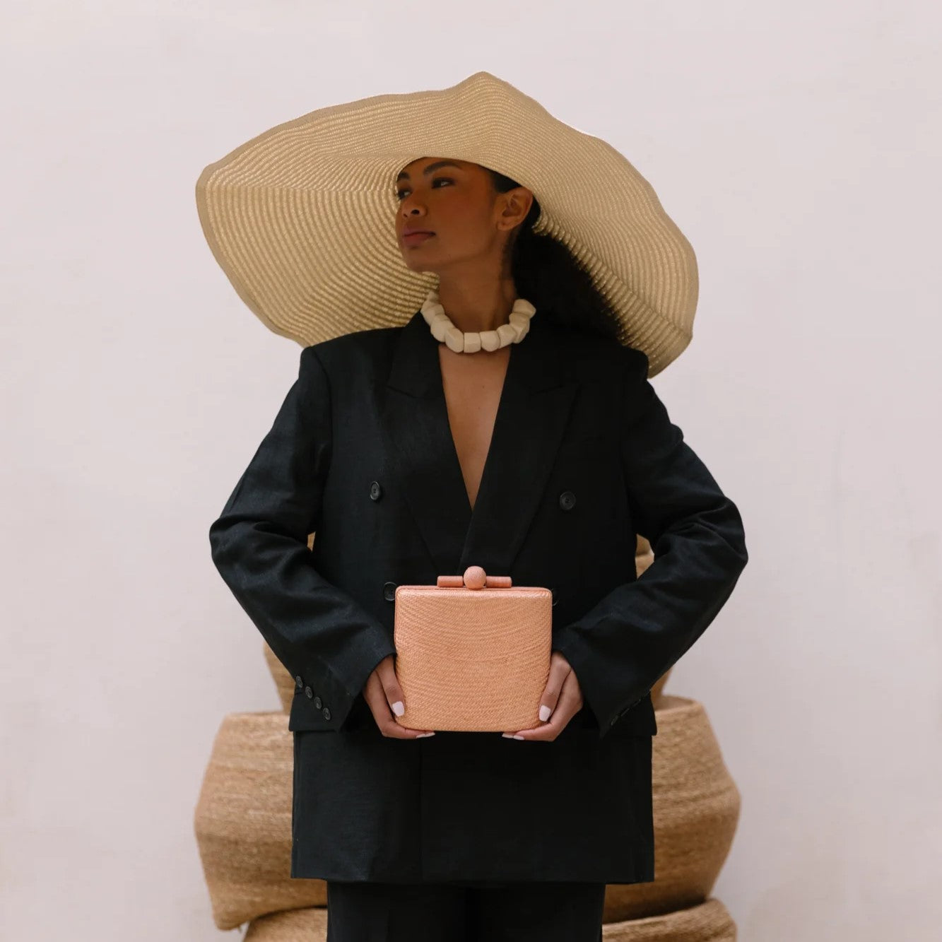 Lisbon Salmon Clutch