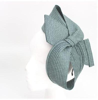 Aguamarina straw headpiece