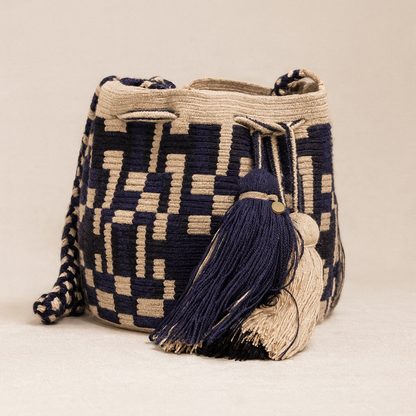 Small Crossbody Wayuu Navy, Beige