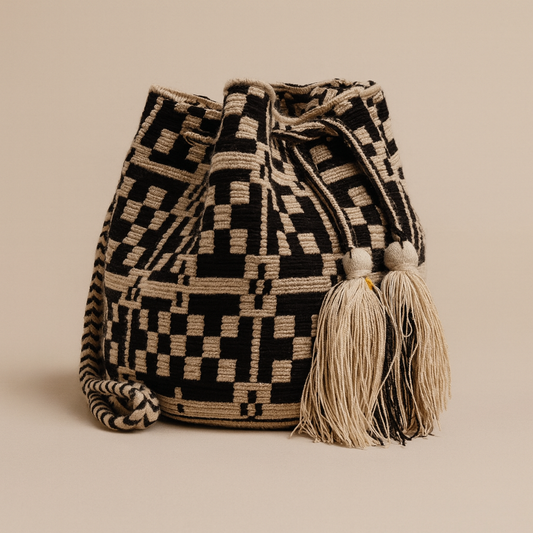 Handmade Small Crossbody Wayuu Melisa