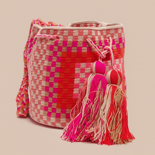 Handmade Small Crossbody Wayuu Pelican Pink