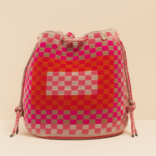 Handmade Medium Wayuu Pelican Pink