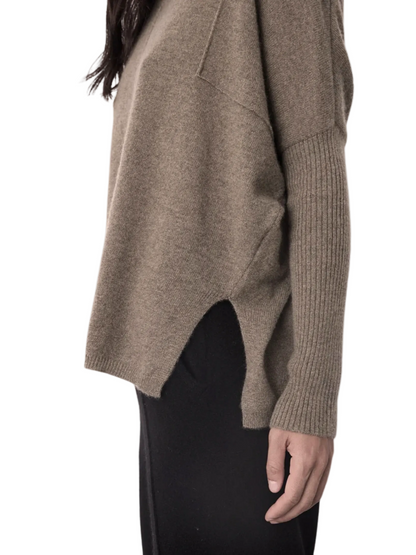 Green cashmere sweater