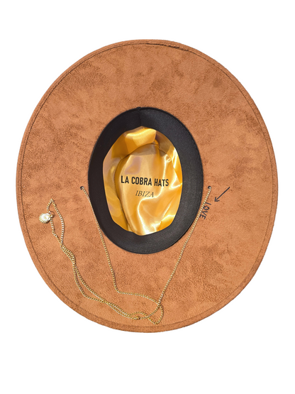 Brown suede hat with chain