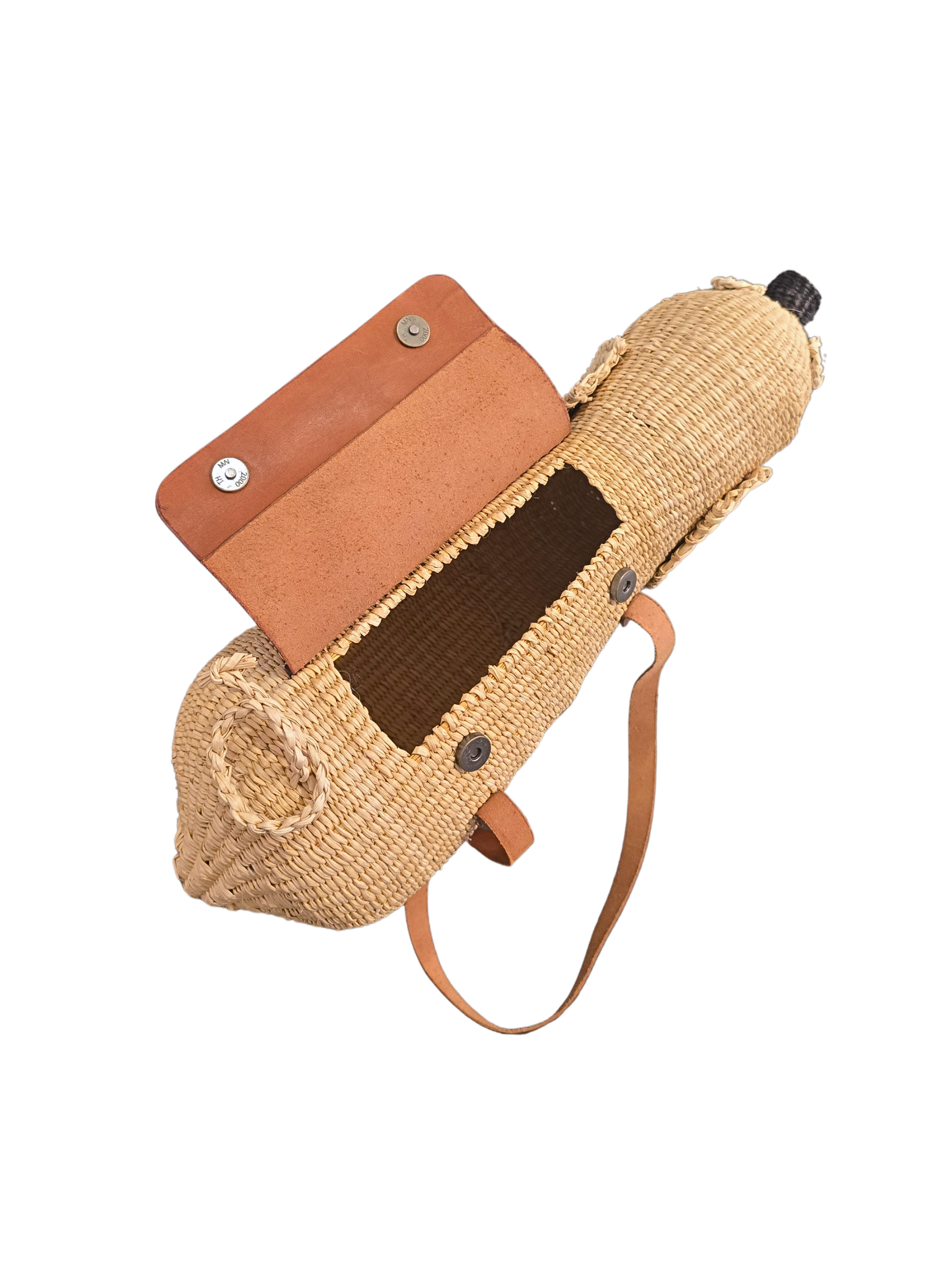 Woven Dachshund bag with brown leather accents 
