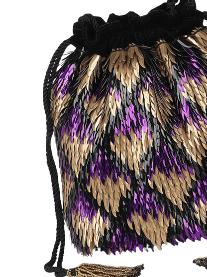  Bag with glass-bead embroidery on velvet