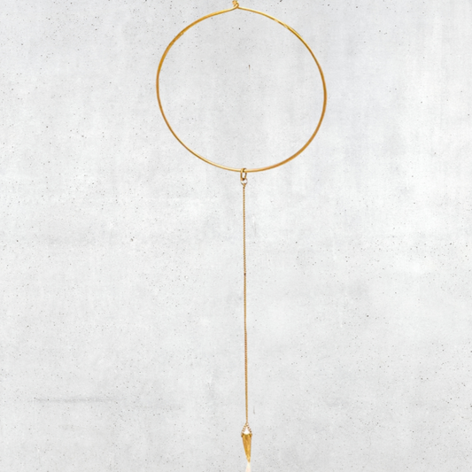One Pendant Choker