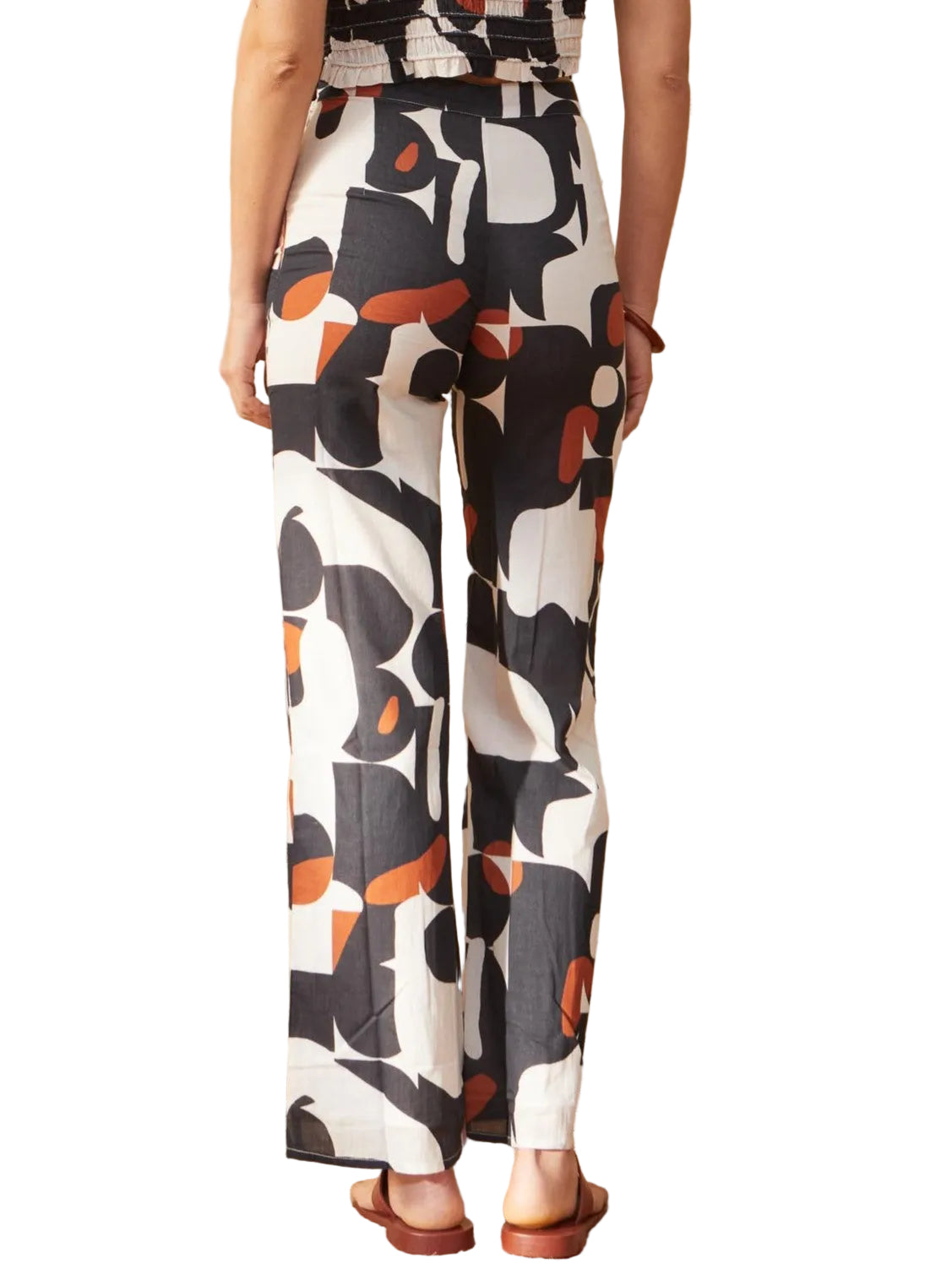 Patterned pants