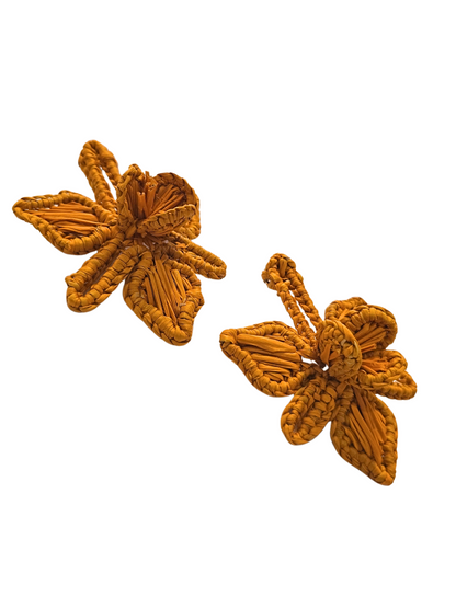 Flower Iraca Earrings