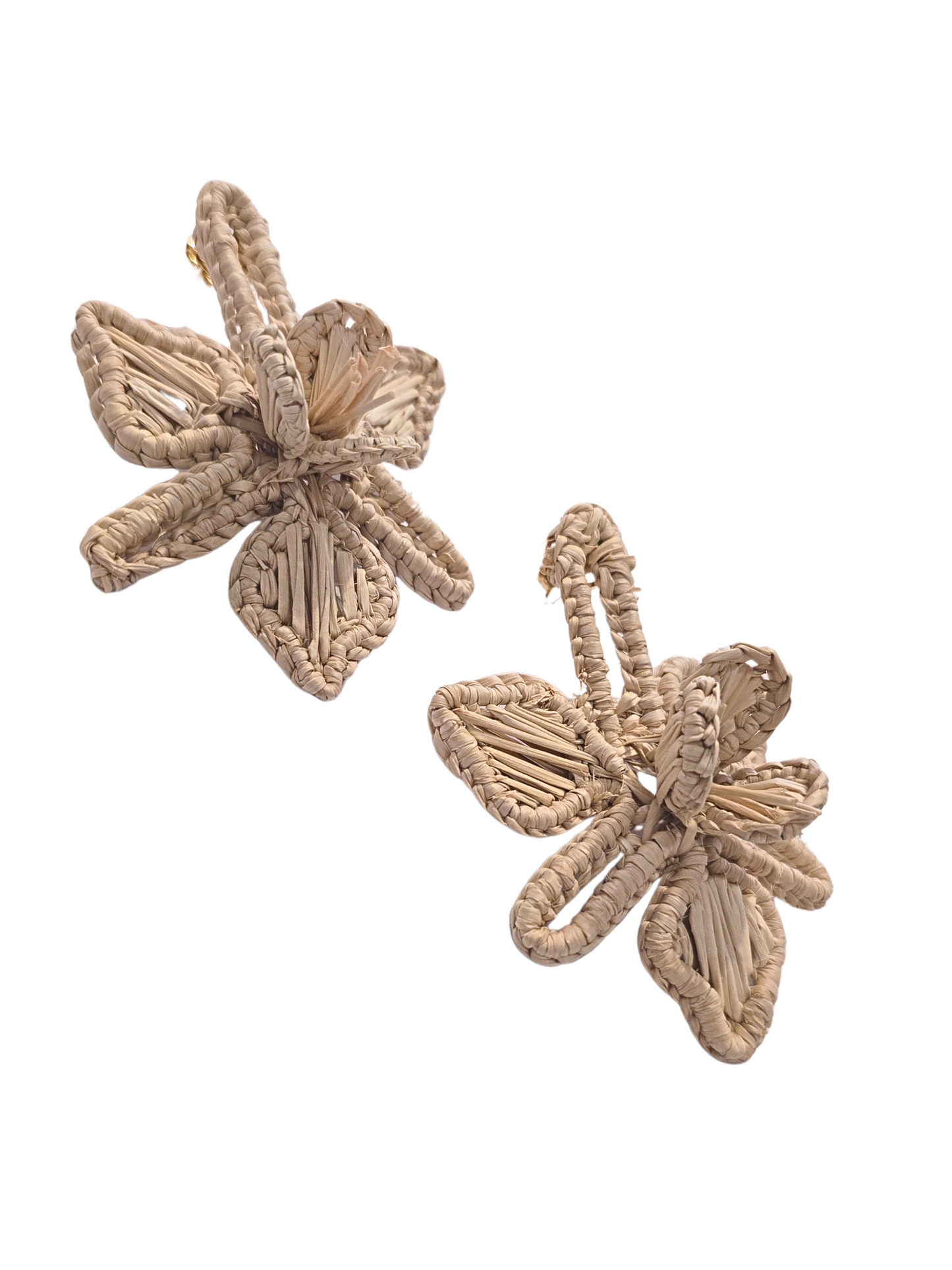 Flower Iraca Earrings