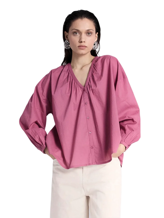 pink blouse