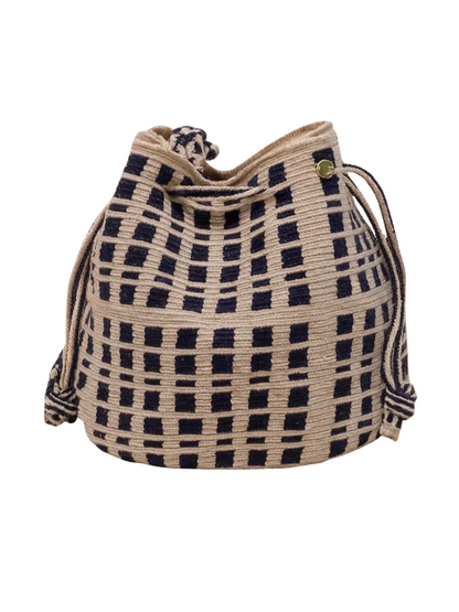 Wayuu handwoven crossbody bag with braided strap 
