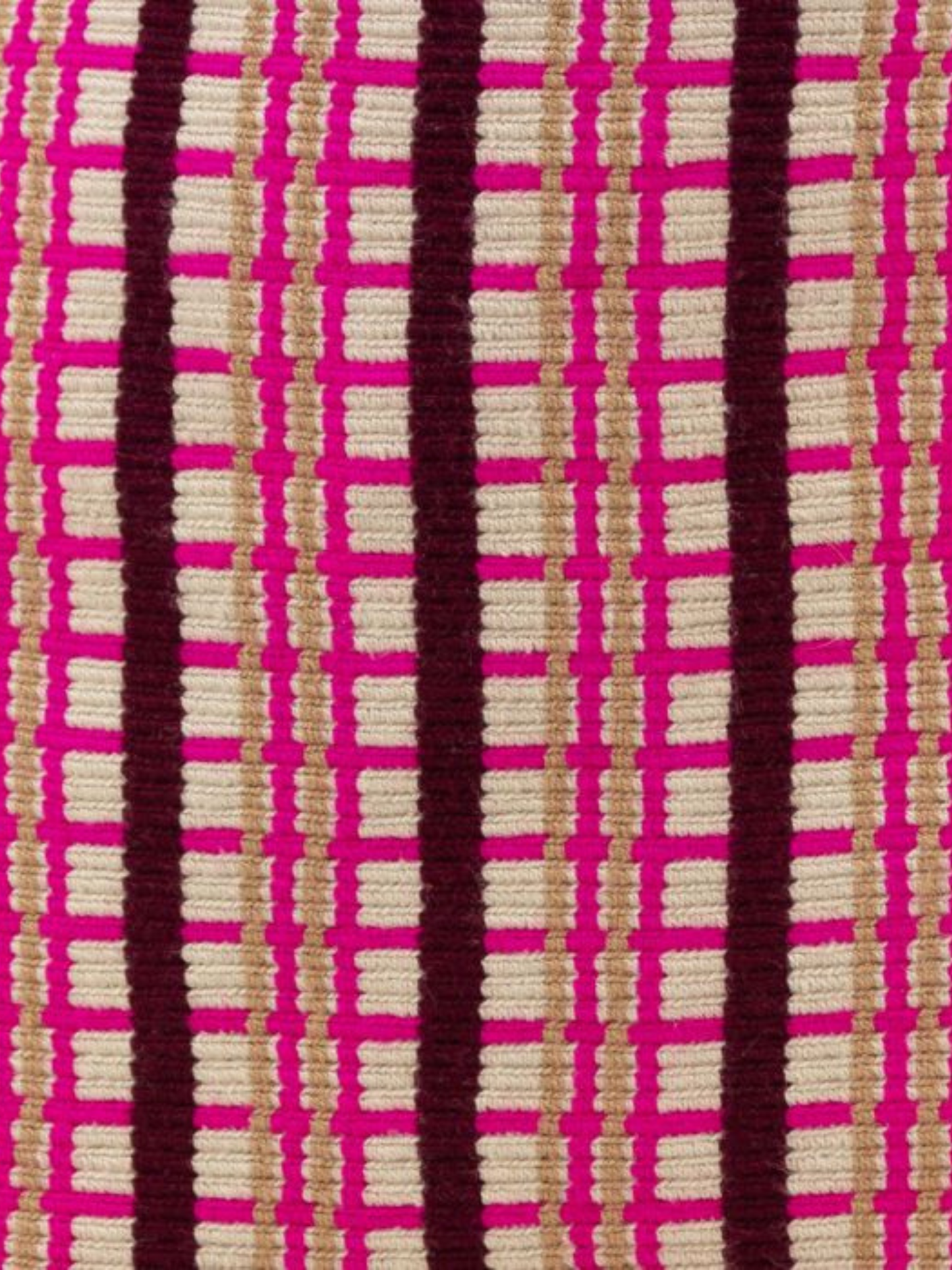 Checkered tote bag with pink and dark red pattern