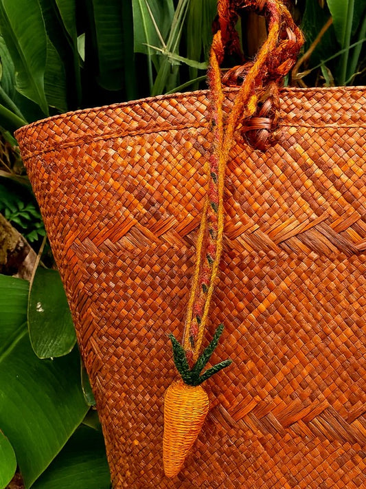 carrot shaped bag charm 