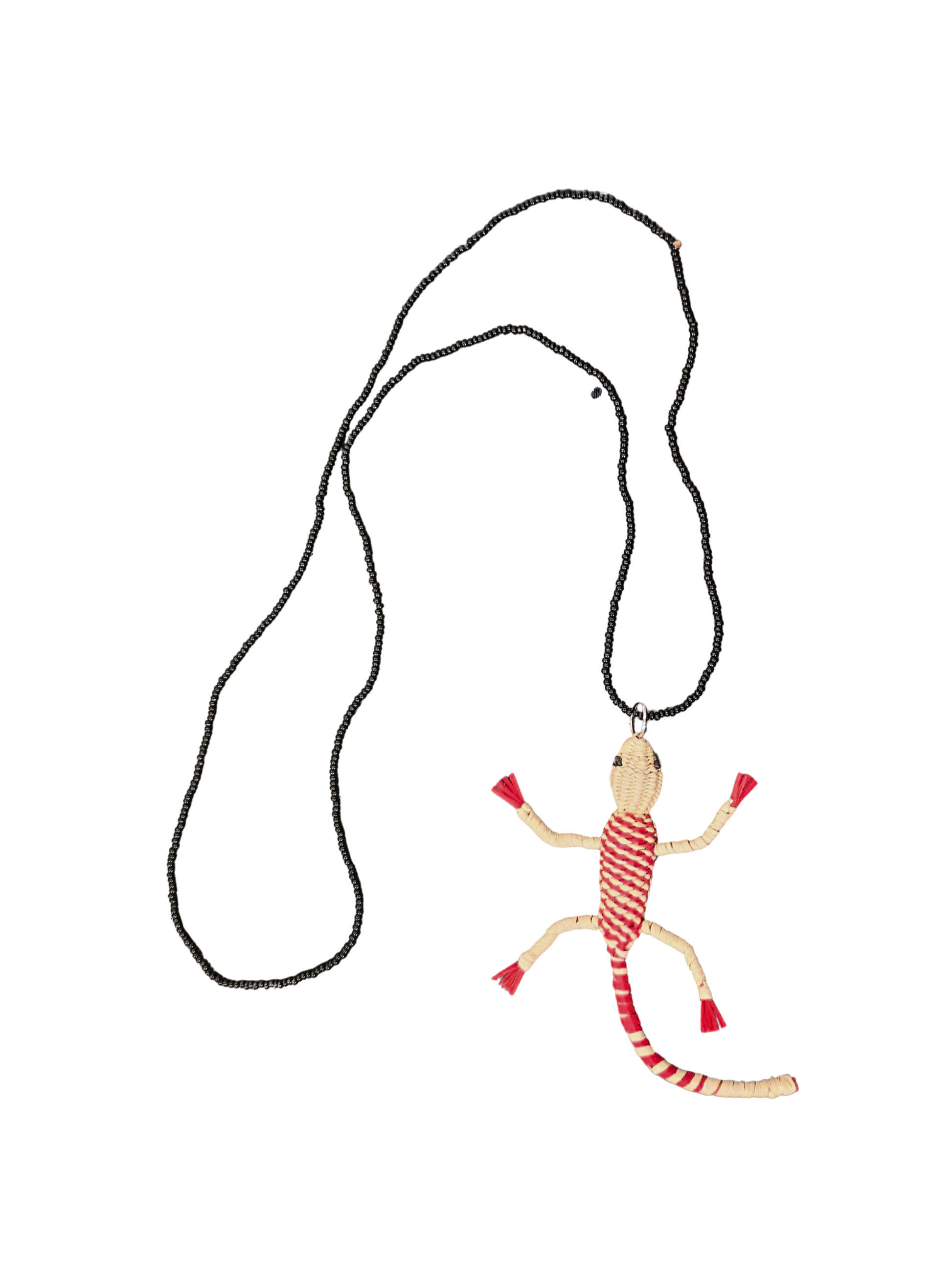 Handmade in Colombia necklace features a woven lizard pendant crafted with natural fibers.