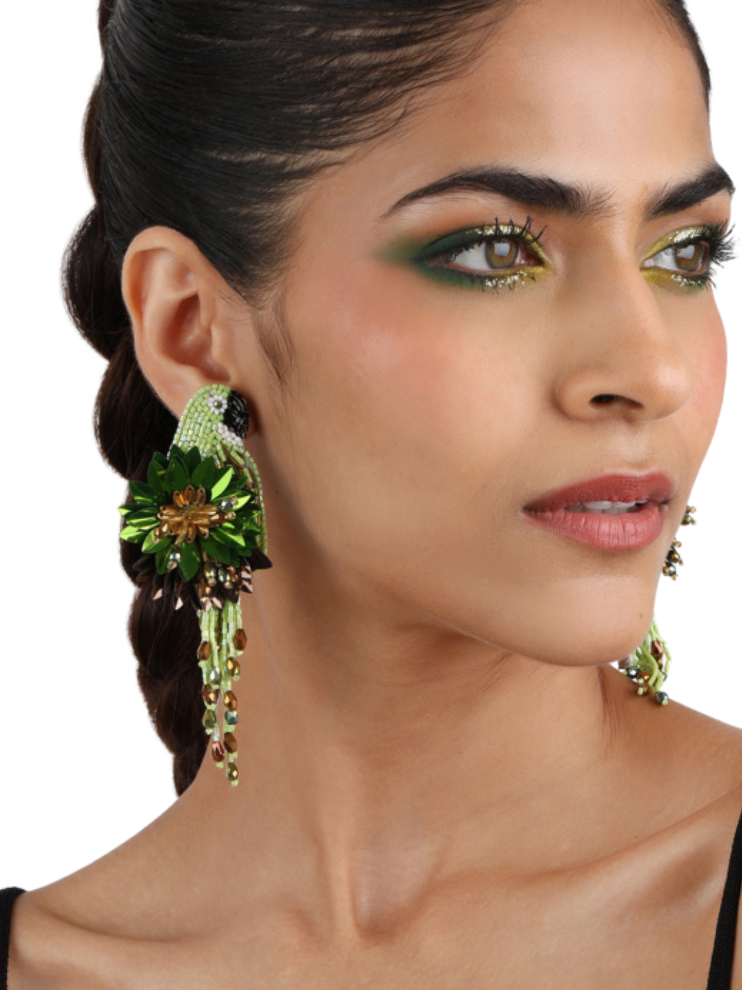 Earrings parrot figurine with beads