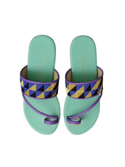 Ring Slide With light turquoise leather sole 