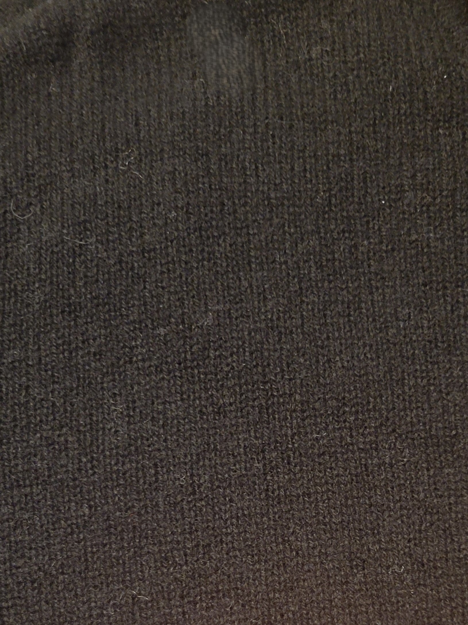 BLACK CASHMERE SWEATER