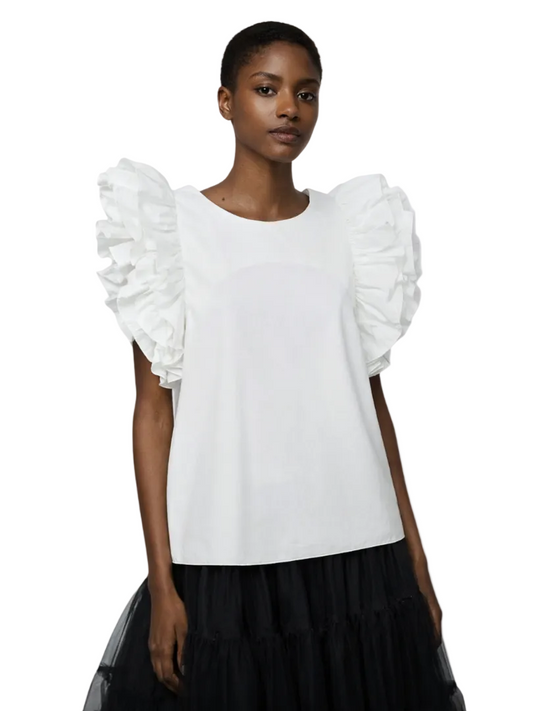 White blouse with ruffled sleeves 