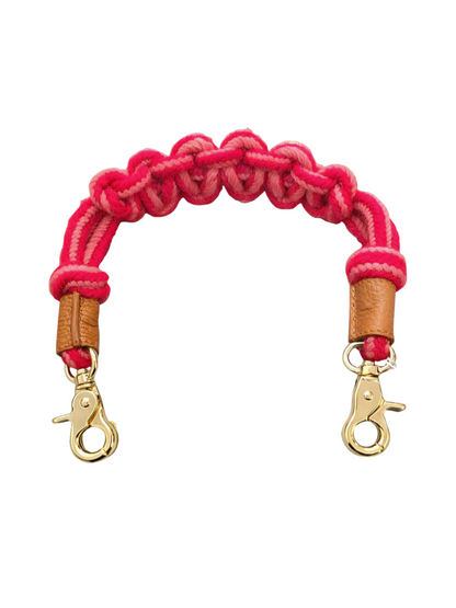 Macramé bag strap with colorful motifs and leather details