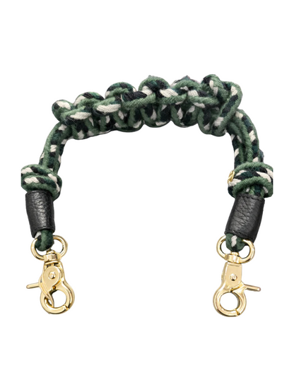 Macramé bag strap with colorful motifs and leather details