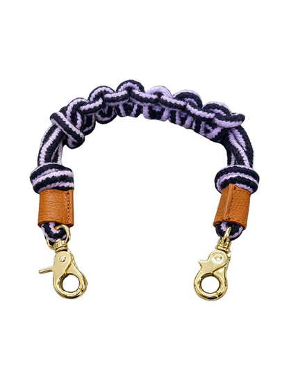 Macramé bag strap with colorful motifs and leather details