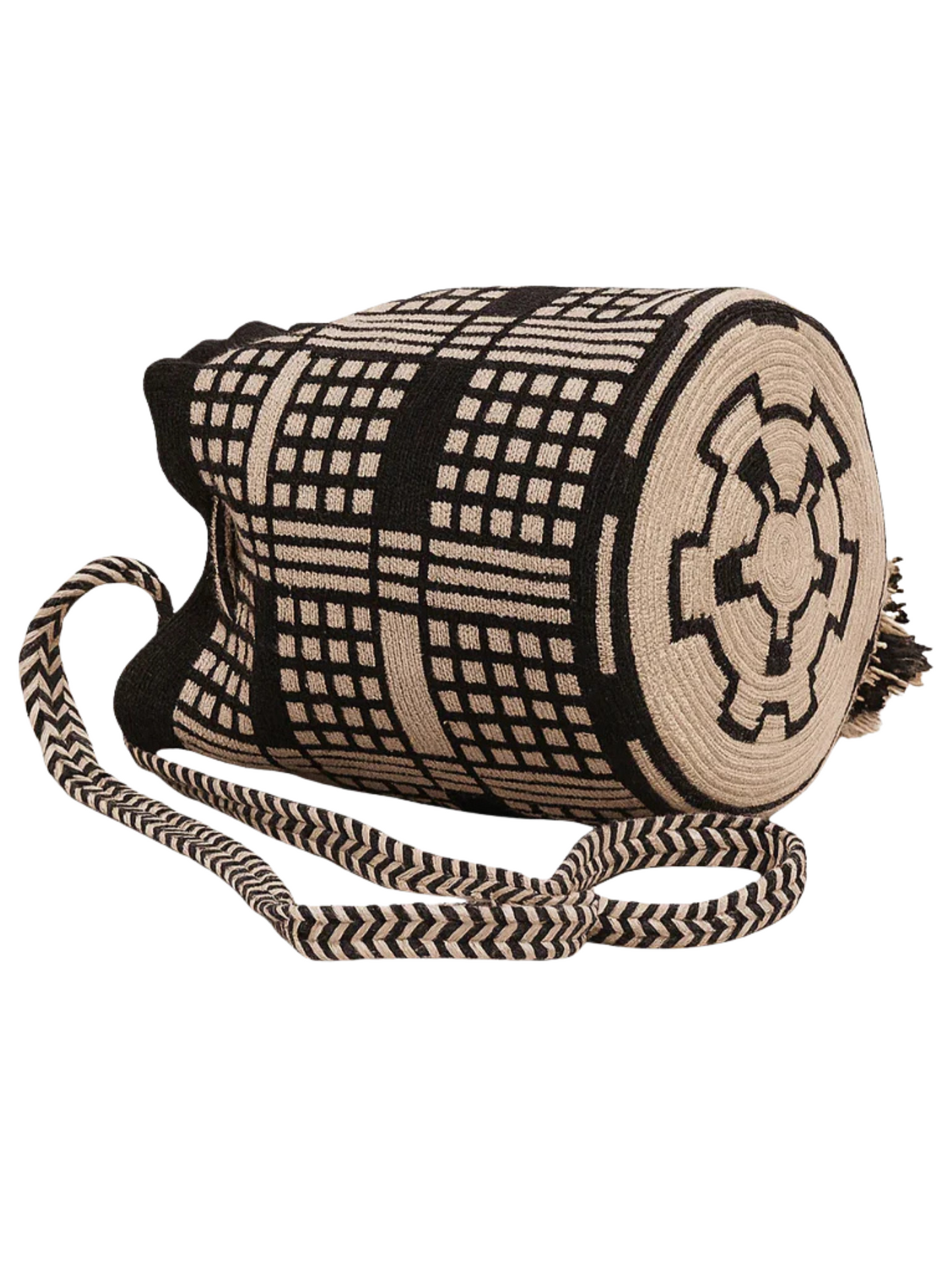 Woven bag with black and beige pattern