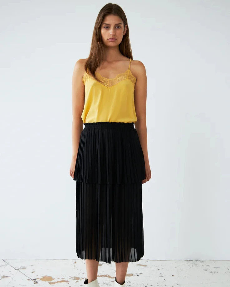 Stella Nova Plisse skirt
