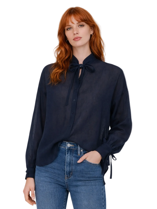  Shirt with Tiebow