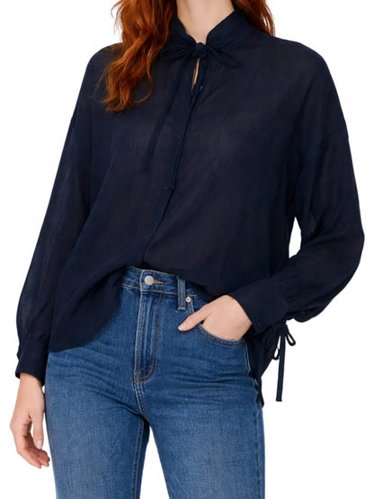  Shirt with Tiebow