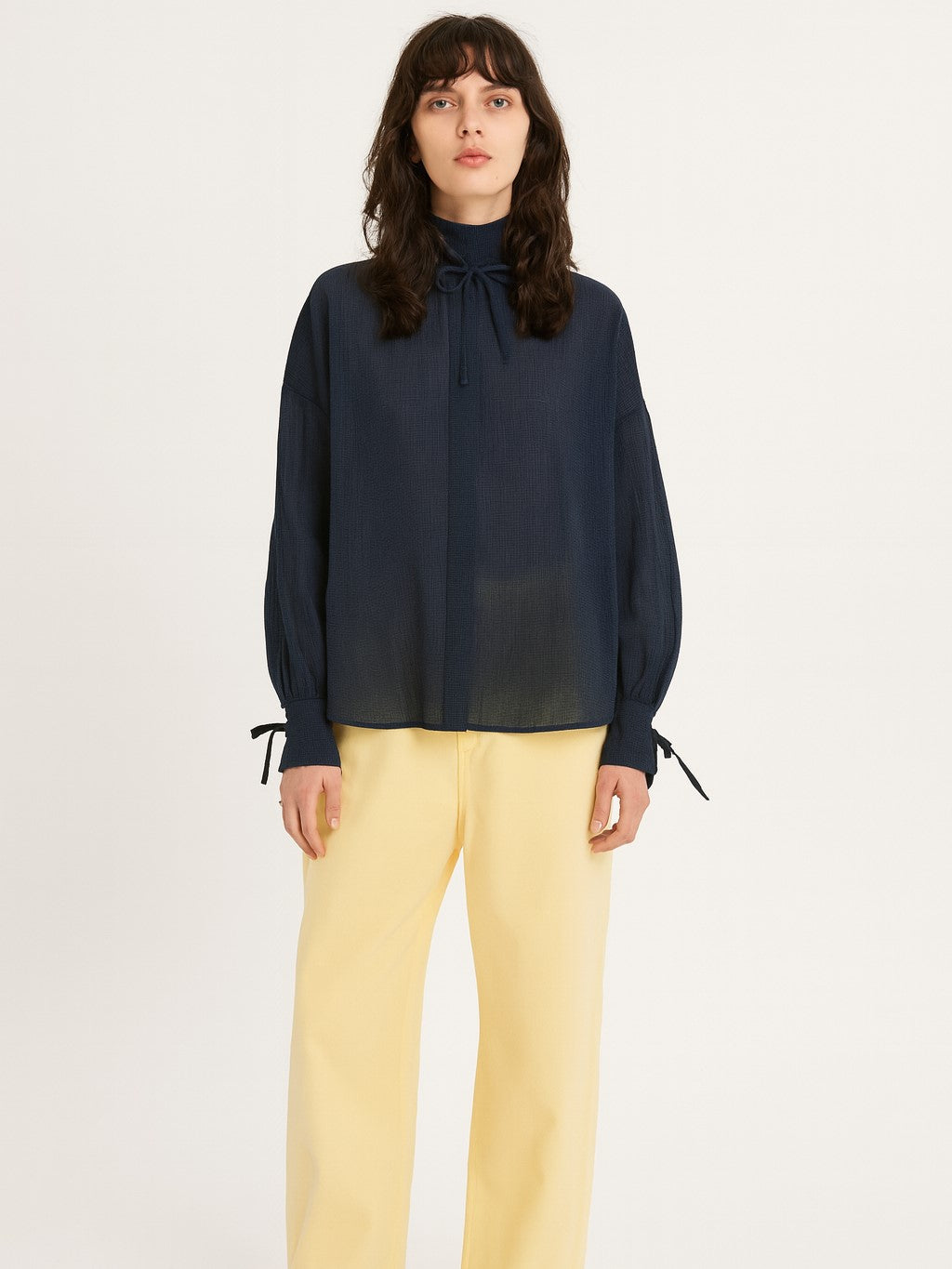 Stella Nova Shirt with Tiebow in Navy