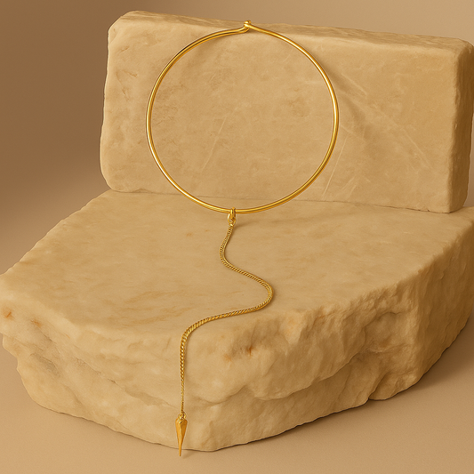One Pendant Choker