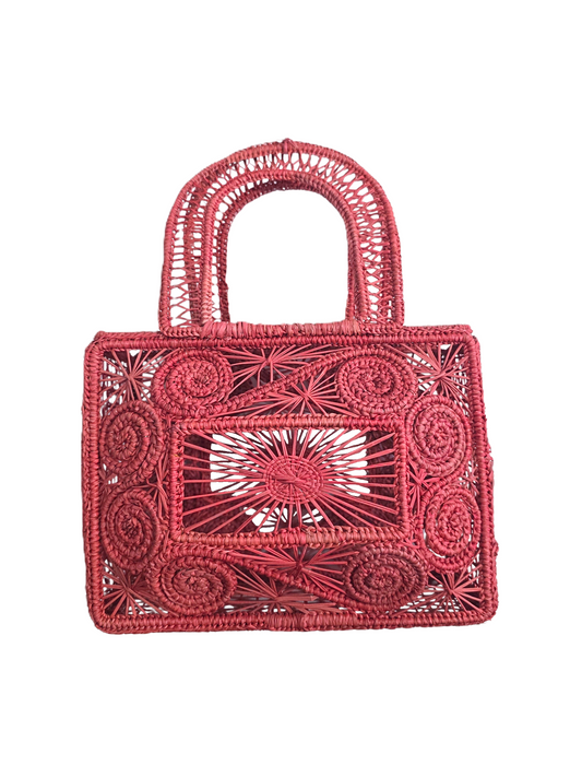 structured iraca bag 