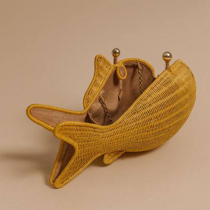 Theo Fish Clutch