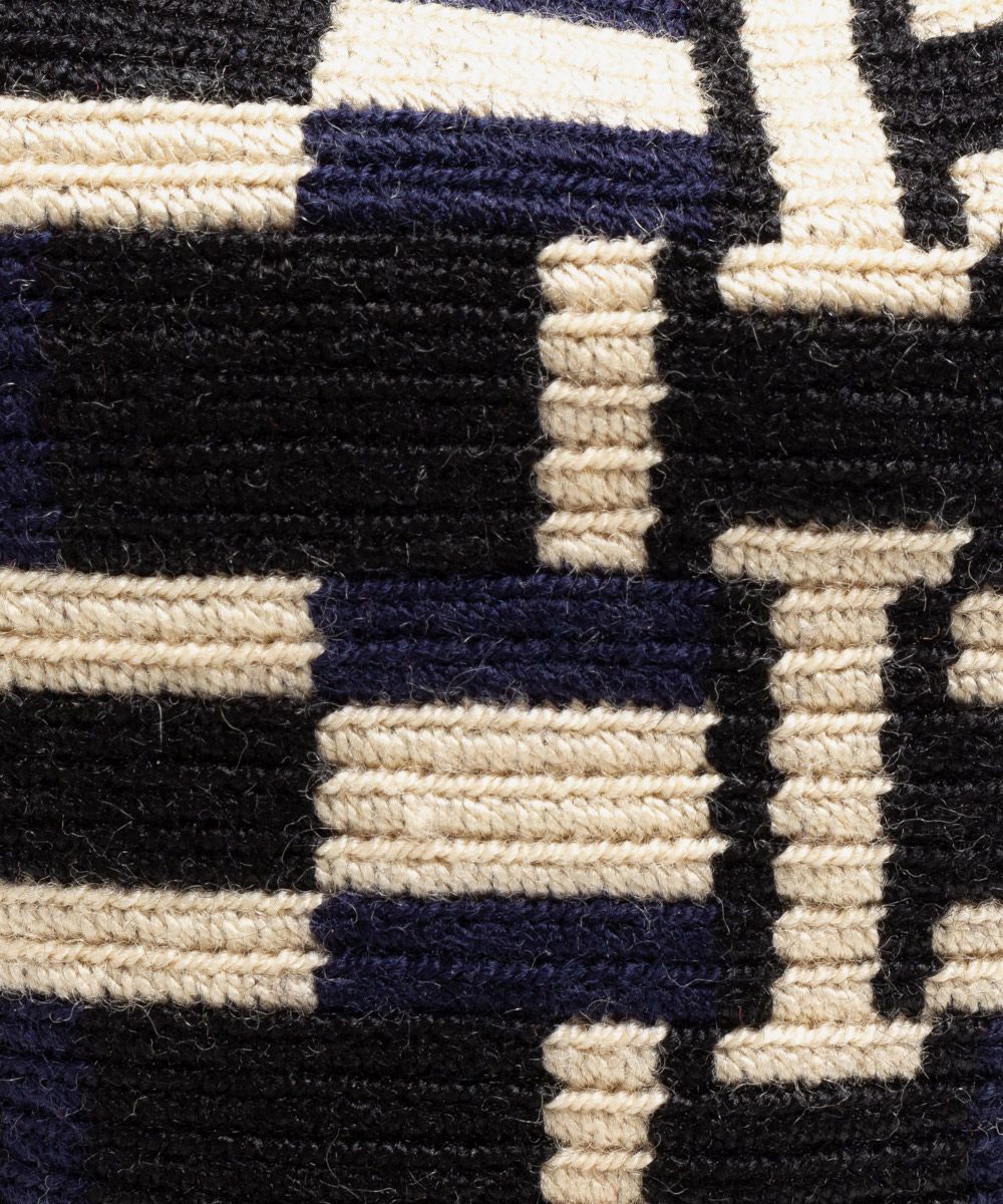 Small Crossbody Wayuu Navy, Beige