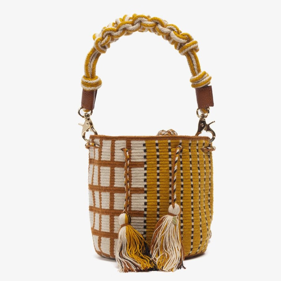 Handmade Small Crossbody Wayuu Goose Mustard