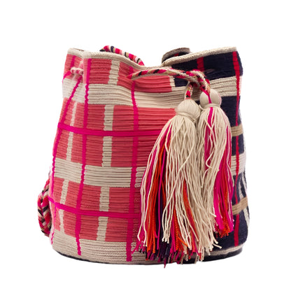 Handmade Small Crossbody Wayuu Falcon Pink