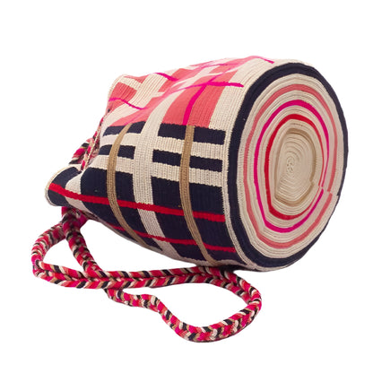 Handmade Small Crossbody Wayuu Falcon Pink