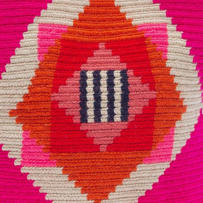 Handmade Small Crossbody Wayuu Hummingbird
