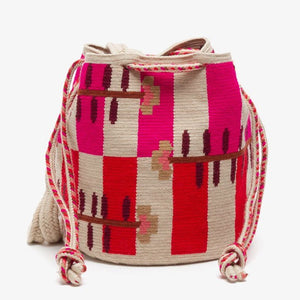 Handmade Medium Wayuu Fucshia & Red
