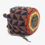 Load image into Gallery viewer, Handmade Medium Wayuu Finch
