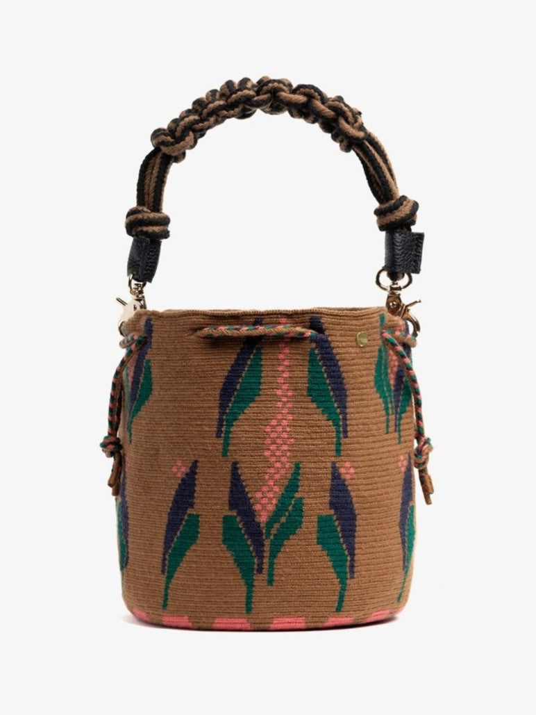 Handmade Medium Wayuu Seahorse