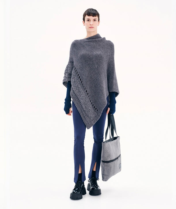 Winter Love Poncho