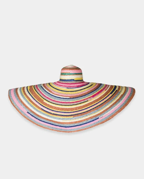 Maxi Straw Hat