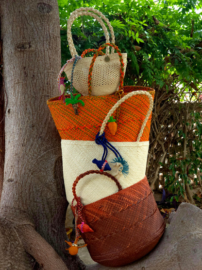 Iraca Charm Carrot