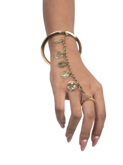 gold-toned hand chain bracelet 